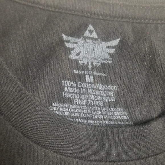 Fabric Mask and tshirt combo triforce zelda - Picture 6 of 8